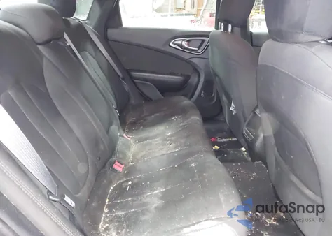 2016 Chrysler 200 Limited z USA, uszkodzony, nr VIN 1C3CCCAB0GN124048